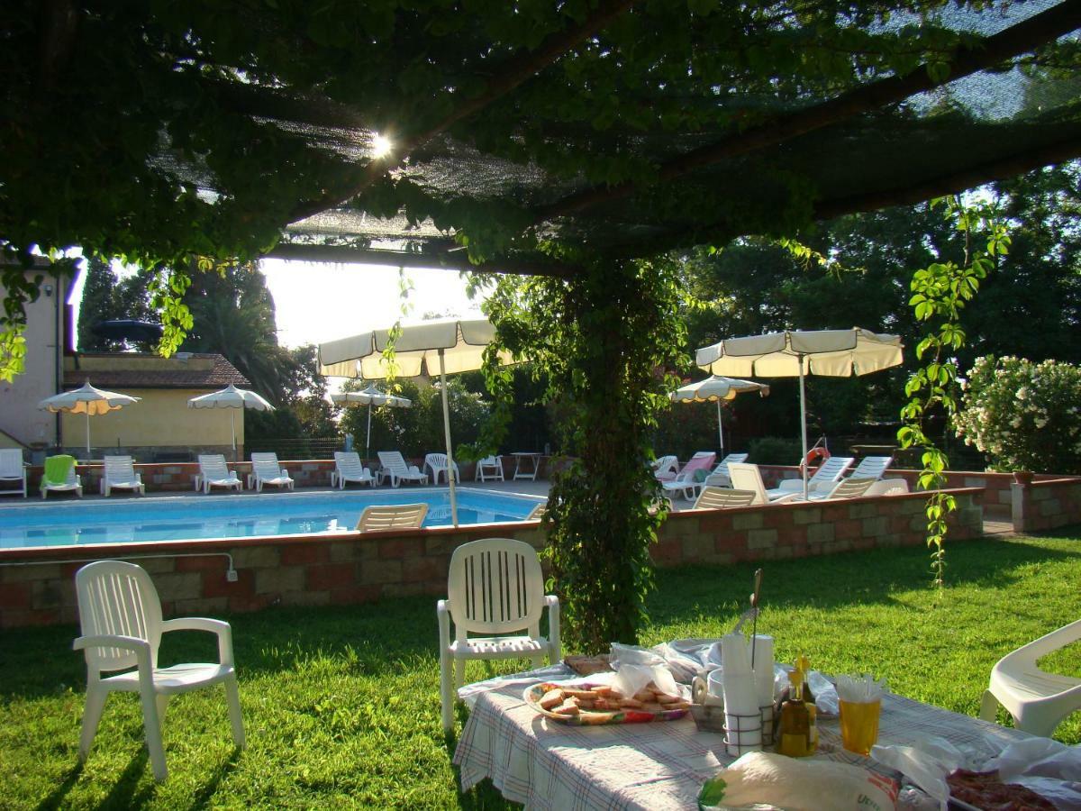 Casa Vacanze Guardamare San Vincenzo Exterior photo